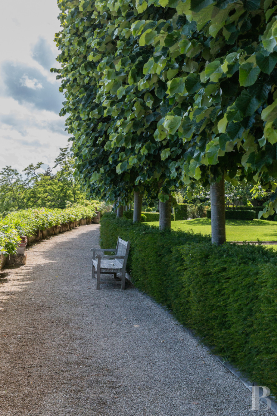 The outbuildings of an 18th-century manor house and its certified «remarkable» garden on the banks of the Loire to the east of Tours - photo  n°8